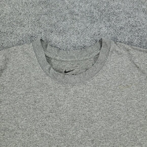 Nike Dri-Fit Shirt Men's 2XL Gray Activewear Graphic Tee Crew Neck Short Sleeve - Picture 2 of 13